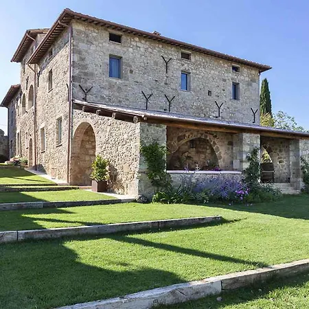 Villa - Viola Sarteano